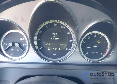 2011 Mercedes-Benz C 300 Luxury 4Matic/Sport 4Matic из США, поврежденный, VIN WDDGF8BB5BF540430